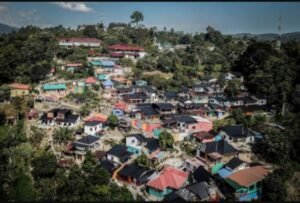 Tigarihit, Harmoni Warna di Tepi Danau Toba