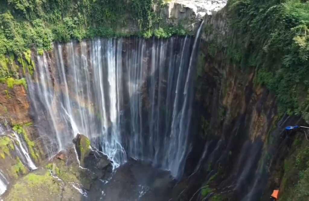 Membayangkan ‘Niagara’ Di Grojokan Sewu