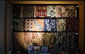Batik Garutan Enggan Ditelan Zaman