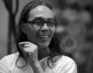 Agus Noor, Sastrawan Indonesia Serbabisa