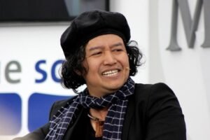 Andrea Hirata, Sosok Sentral di Balik Novel Laskar Pelangi