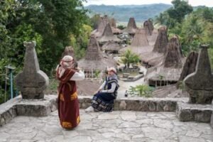 Pesona Budaya Megalitikum di Desa Wisata Tebara