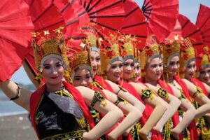 Pesona Seribu Penari dalam Festival Gandrung Sewu
