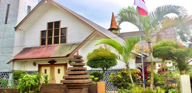 Gereja Santo Mikhael, Landmark Sejarah Katolik di Sumsel