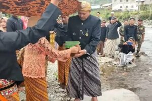 Kampung Banjarnegara Rayakan Kirab Kelestarian Sungai