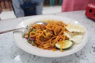 Sajian Mie Aceh yang mengundang selera.