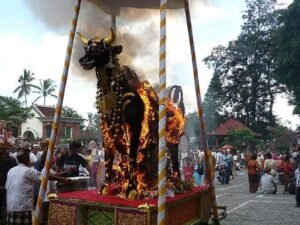 Prosesi Upacara Ngaben, Ritual Suci Hindu Bali