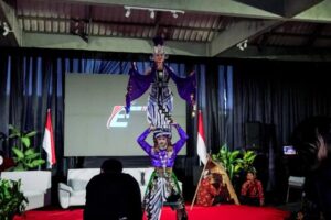 Atraksi Memukau Lengger Punjen Di Workshop Emmanus TV