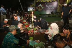 Tumpeng Sewu, Tradisi Makan Bersama Suku Osing Banyuwangi