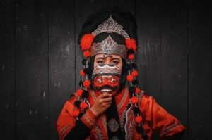 Tari Topeng Cirebon, Bermula Dari Keraton
