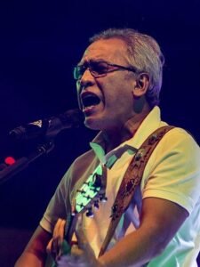 Iwan Fals, Musisi “Wakil Rakyat” Legendaris