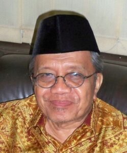 Jejak Karya Bapak Sastra Indonesia Taufiq Ismail