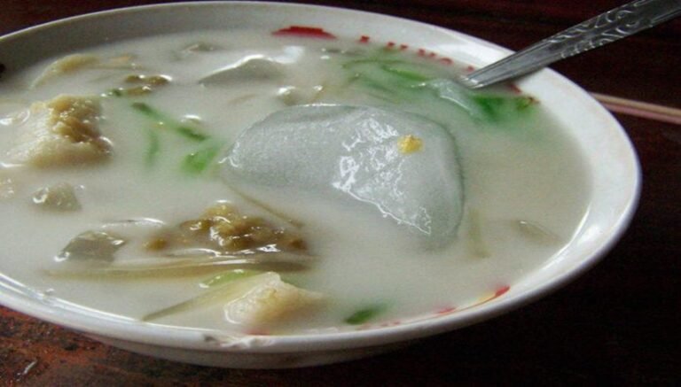 Kesegaran Es Dawet Siwalan, Sajian Kuliner Ikonik Lamongan