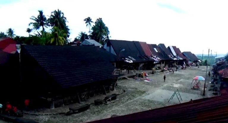 Menyaksikan Dari Dekat Desa Purba Bawomataluo Di Nias Selatan
