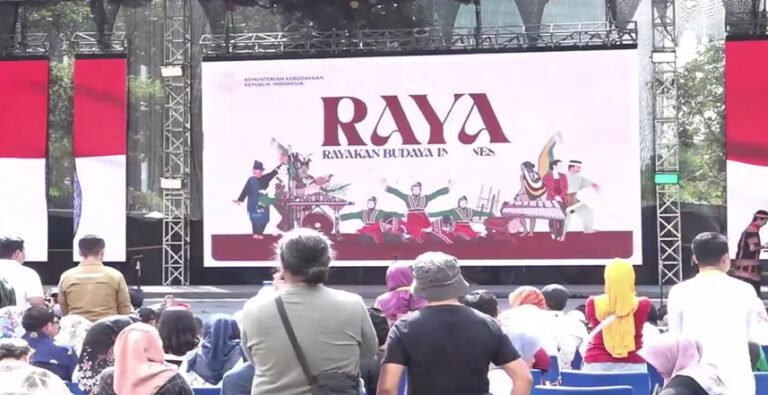 Kebaya dan Noken Jadi Sorotan dalam Event RAYA di Jakarta