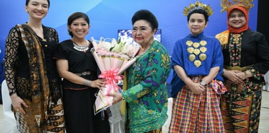 Menkomdigi Meutya Hafid Jadikan Dedikasi Harmoko Inspirasi
