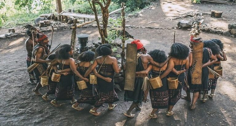 Tari Multi Etnik Lego-Lego, Warisan Budaya Tertua di NTT