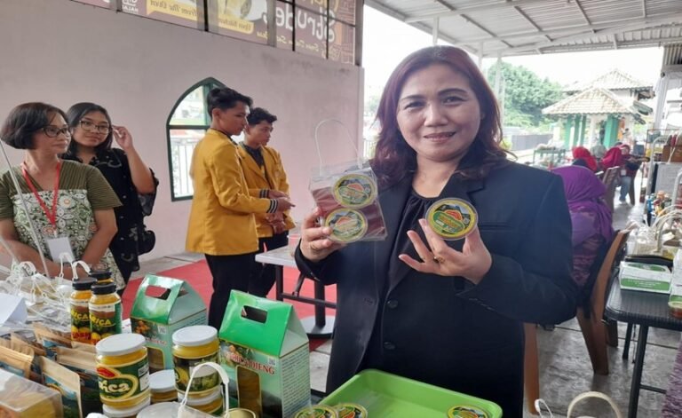 Mengenal Teh Carica, Pepaya Gunung Khas Dieng Wonosobo