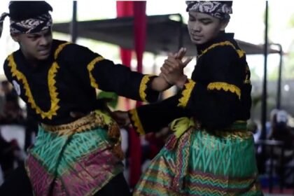 Atraksi Silek Pauh Pendeka Padang