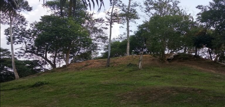 Cerita Rakyat Jambi, Legenda Bukit Perak dan Keris Perak Sakti
