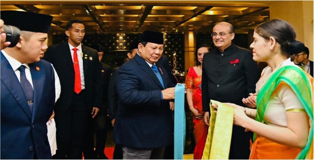 Presiden Prabowo Disambut Antusias Mahasiswa di New Delhi