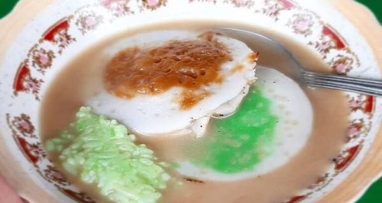 Menikmati Serabi Ngampin Berkuah Santan Khas Ambarawa