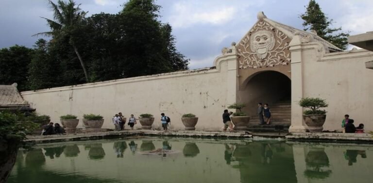 Taman Sari Yogyakarta, Destinasi Wisata Pemandian Para Sultan