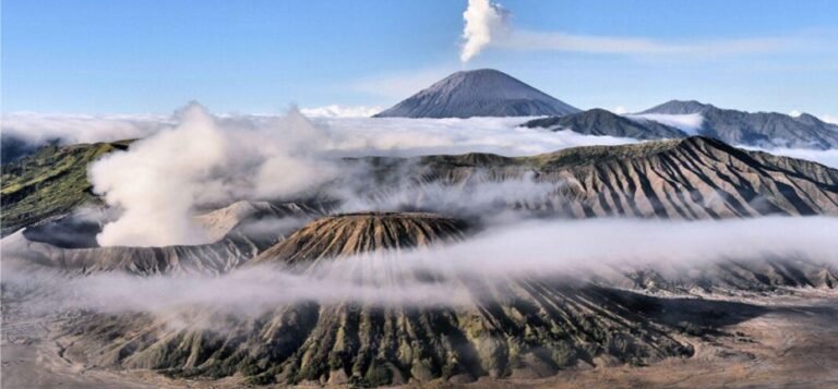 Polemik Biaya Pendampingan Gunung Semeru, TNBTS Cari Solusi