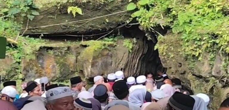 Gua Safarwadi Viral Bisa Tembus ke Makkah, Ini Kata Arkeolog