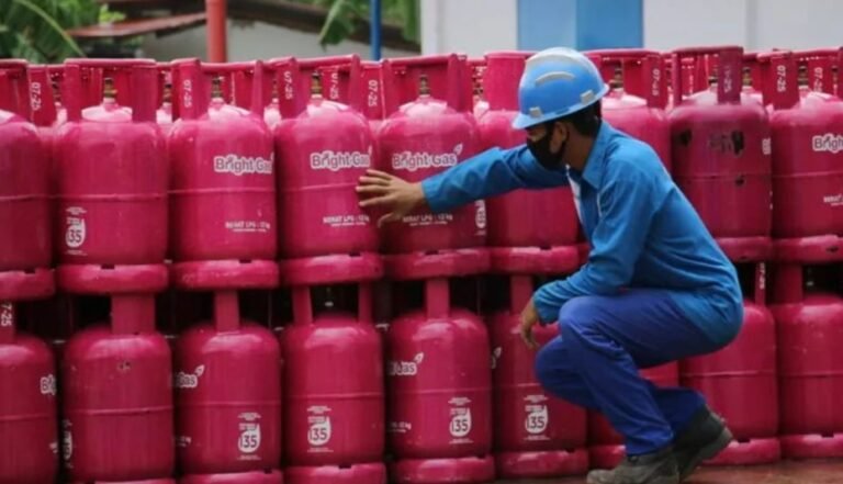 Pertamina Bantah Kabar LPG 3 Kg Pink Gantikan Gas Melon
