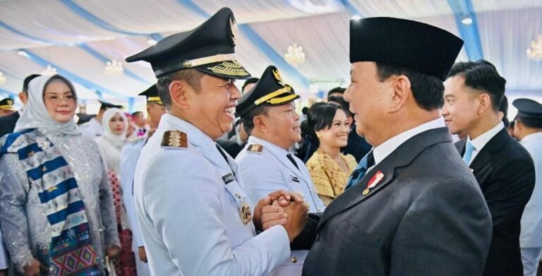 Pelantikan Serentak Kepala Daerah Pertama Kali di Indonesia