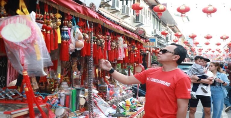 Wamendagri Apresiasi Toleransi dalam Cap Go Meh Singkawang