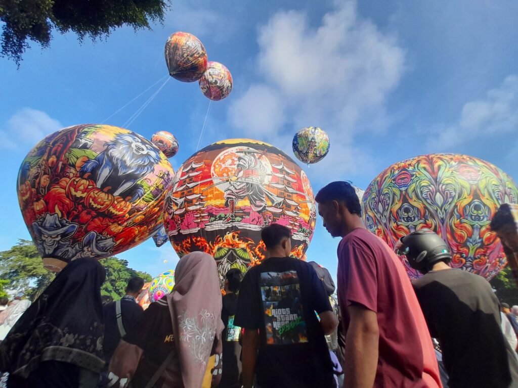 AirNav Kampanyekan Keselamatan Udara Lewat Festival Balon Ditambatkan di Wonosobo
