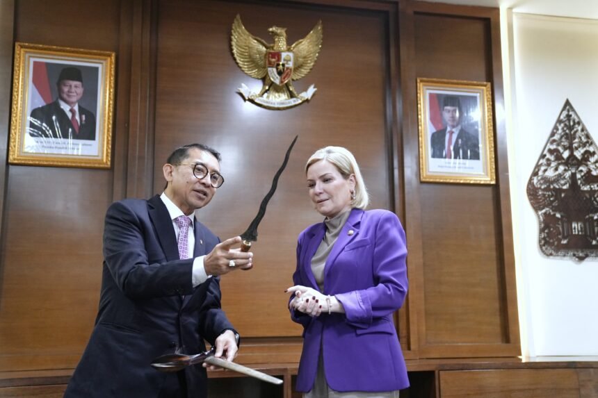 pertemuan menteri
