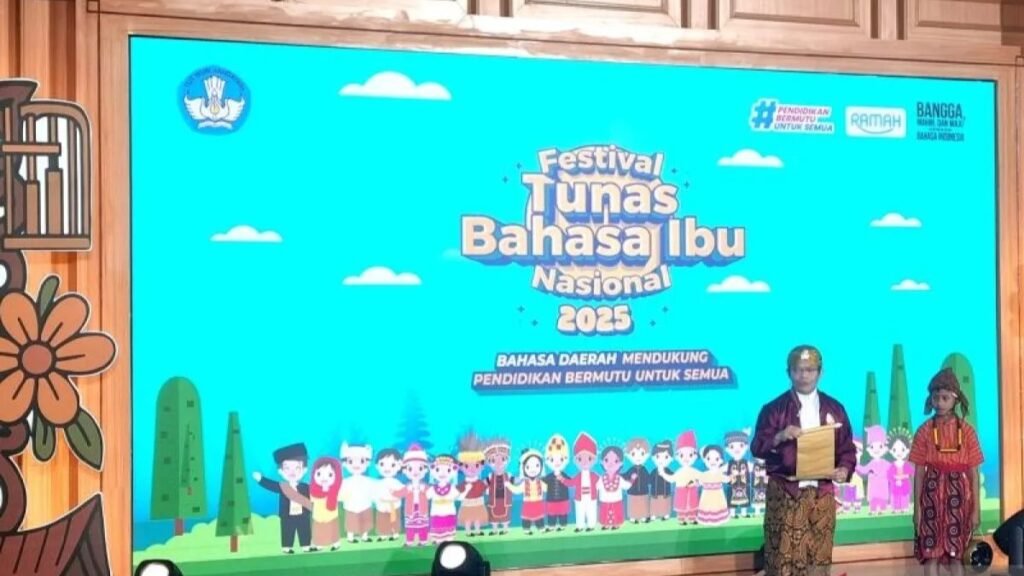 DIY Raih Penghargaan Revitalisasi Bahasa Daerah dalam FTBIN 2025