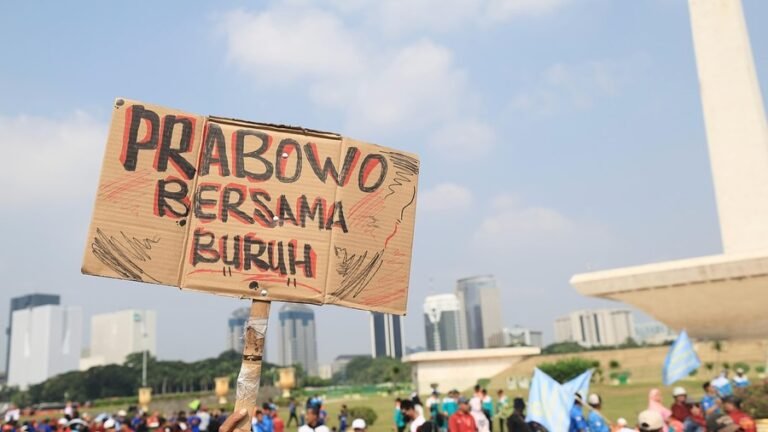 Lima Janji Prabowo di May Day 2025