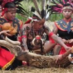Gawe Dayak Naik Dango