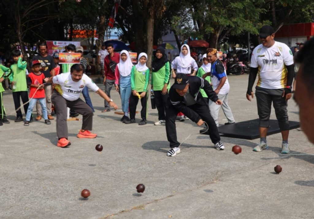 Festival olahraga tradisional dalam rangkaian Erau Adat Kutai 2026 di Tenggarong, Kutai Kartanegara