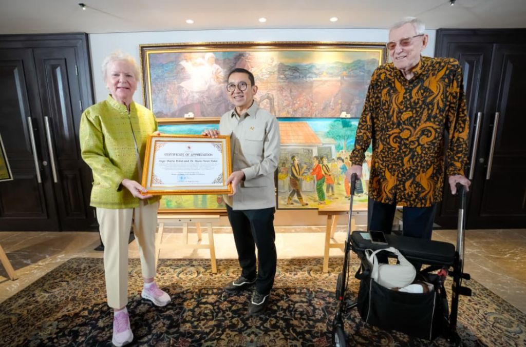 Ratusan Lukisan Otto Djaya dan Agus Djaya Resmi Dihibahkan ke Negara