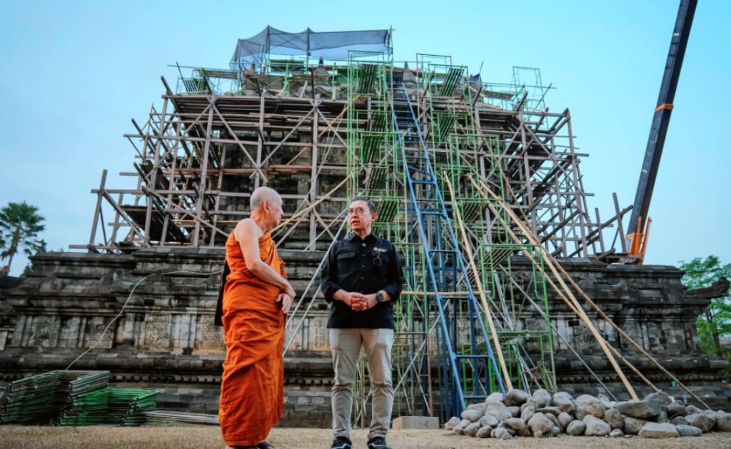 Rehabilitasi Candi Mendut Kedepankan Konservasi